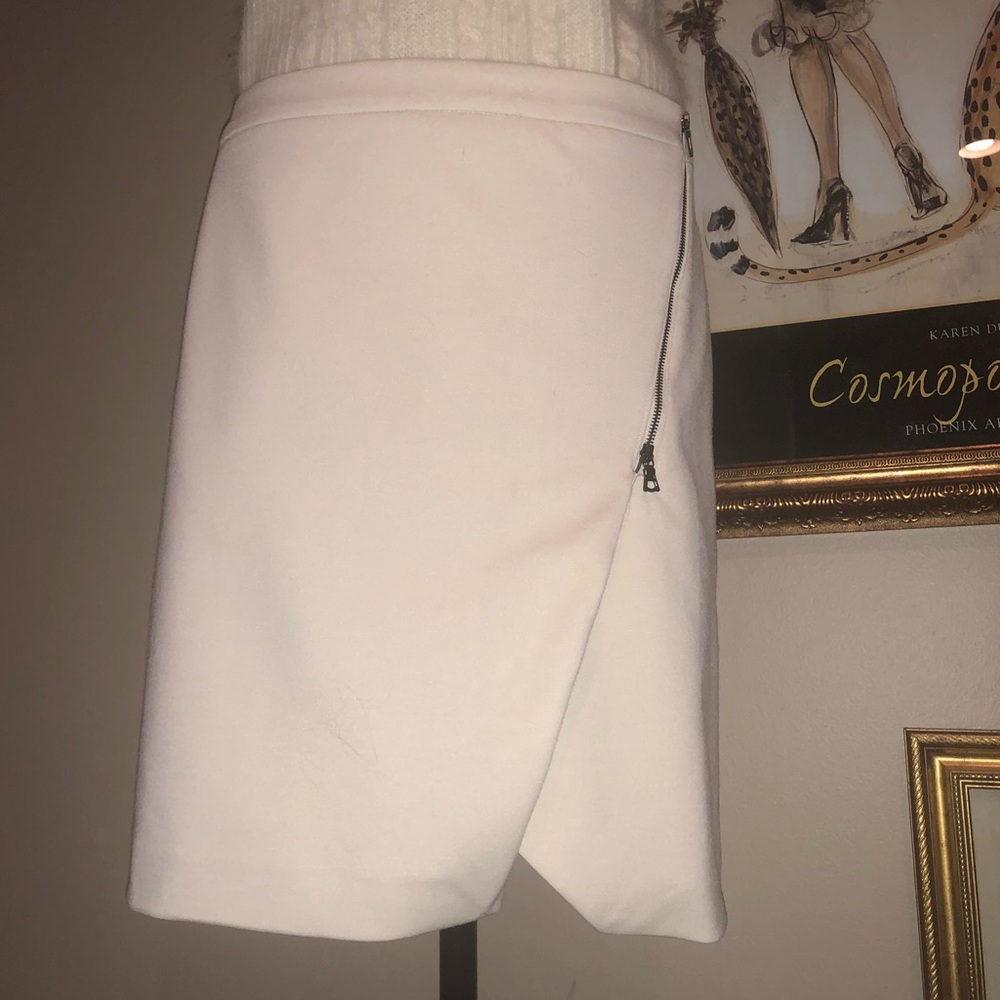 Paraphrase Cream A-symmetrical side-zip skirt 10